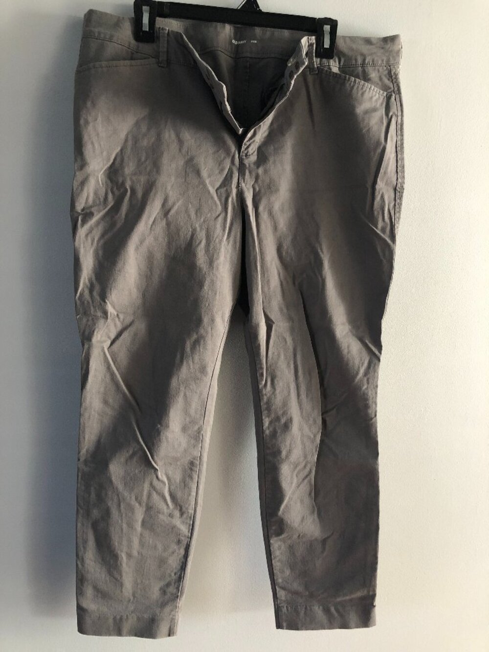 Old Navy Greige Pixie Pants